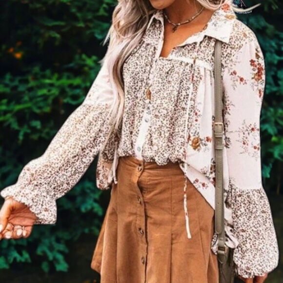 She & Sky Sweetheart in the City Chiffon Floral Print Blouse - Picture 1 of 10
